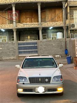 تۆیۆتا کراون